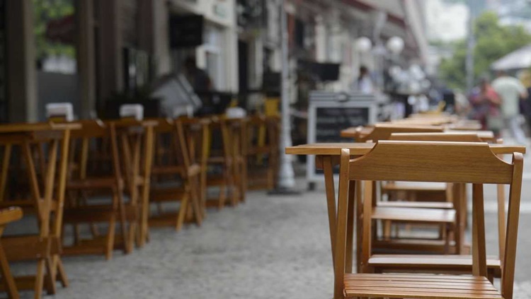 AJUDA: Auxílio ao setor de bares e restaurantes será decidido em até 15 dias