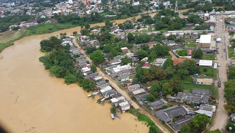 AJUDA: Defesa Civil libera R$ 8,16 milhões para vítimas das cheias no Acre