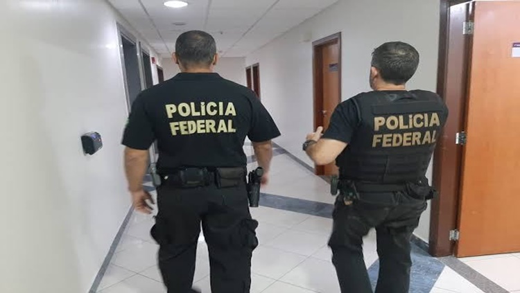 AÇÃO: Polícia Federal combate fraudes em licitações em hospitais federais de cidade