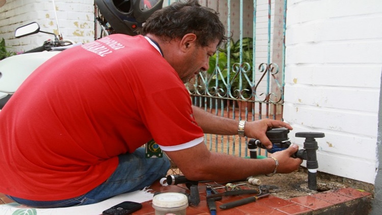 ÁGUA E ENERGIA: Vistorias em medidores só poderão ser realizadas sob a vigilância do dono da casa