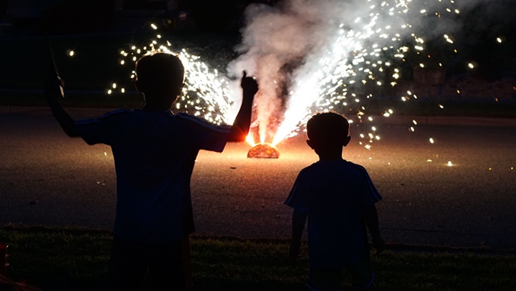 FESTA DE RÉVEILLON: Prefeitura é condenada a pagar R$ 10 mil para menino atingido por fogos de artifício