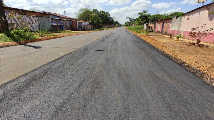 MELHORIA: Obras de asfaltamento são vistoriadas no bairro São Francisco