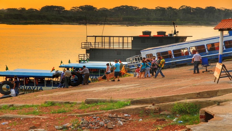 COMEMORAÇÃO: Guajará-Mirim celebra feriado de 196 anos de independência boliviana