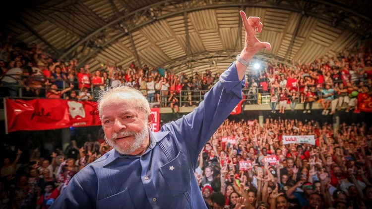 EX-PRESIDENTE: Lula concede entrevista nesta quinta-feira (01) ao jornalista Reinaldo Azevedo