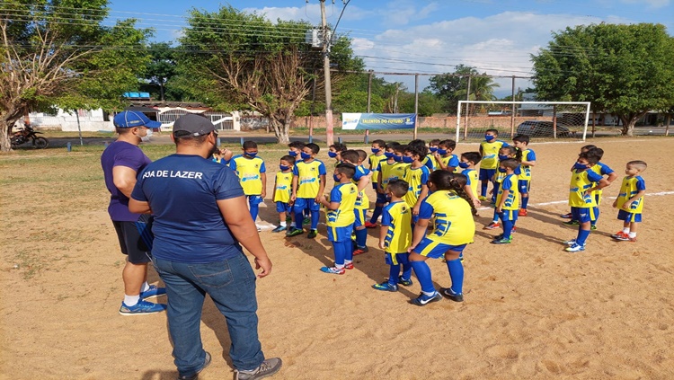 RETORNO: Futebol de Campo retoma atividades dentro do programa Talentos do Futuro