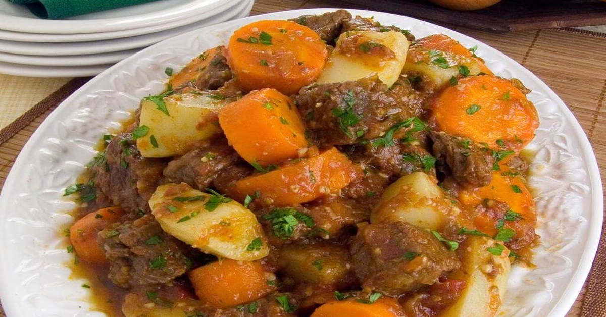 ALMOÇO: Carne de panela na pressão pronta em apenas 30 minutos 