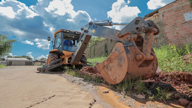 MELHORIAS: Obras de infraestrutura acontecem em cinco bairros de Porto Velho