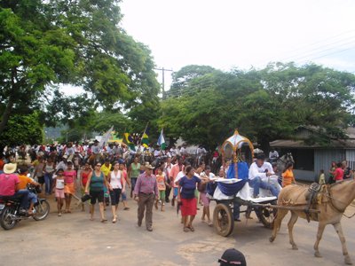 Cavalgada homenageia Nossa Senhora Aparecida em Ouro Preto