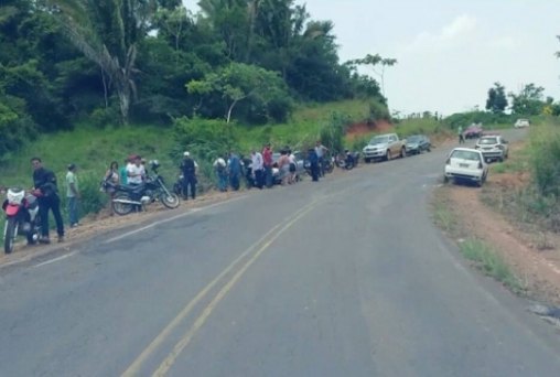 Casal cai em ribanceira e passa 14 horas no local; mulher morreu e homem ficou ferido