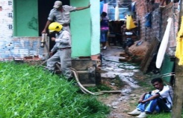 “Vascaíno tresloucado” é suspeito de atear fogo na casa de parentes – Confira fotos
