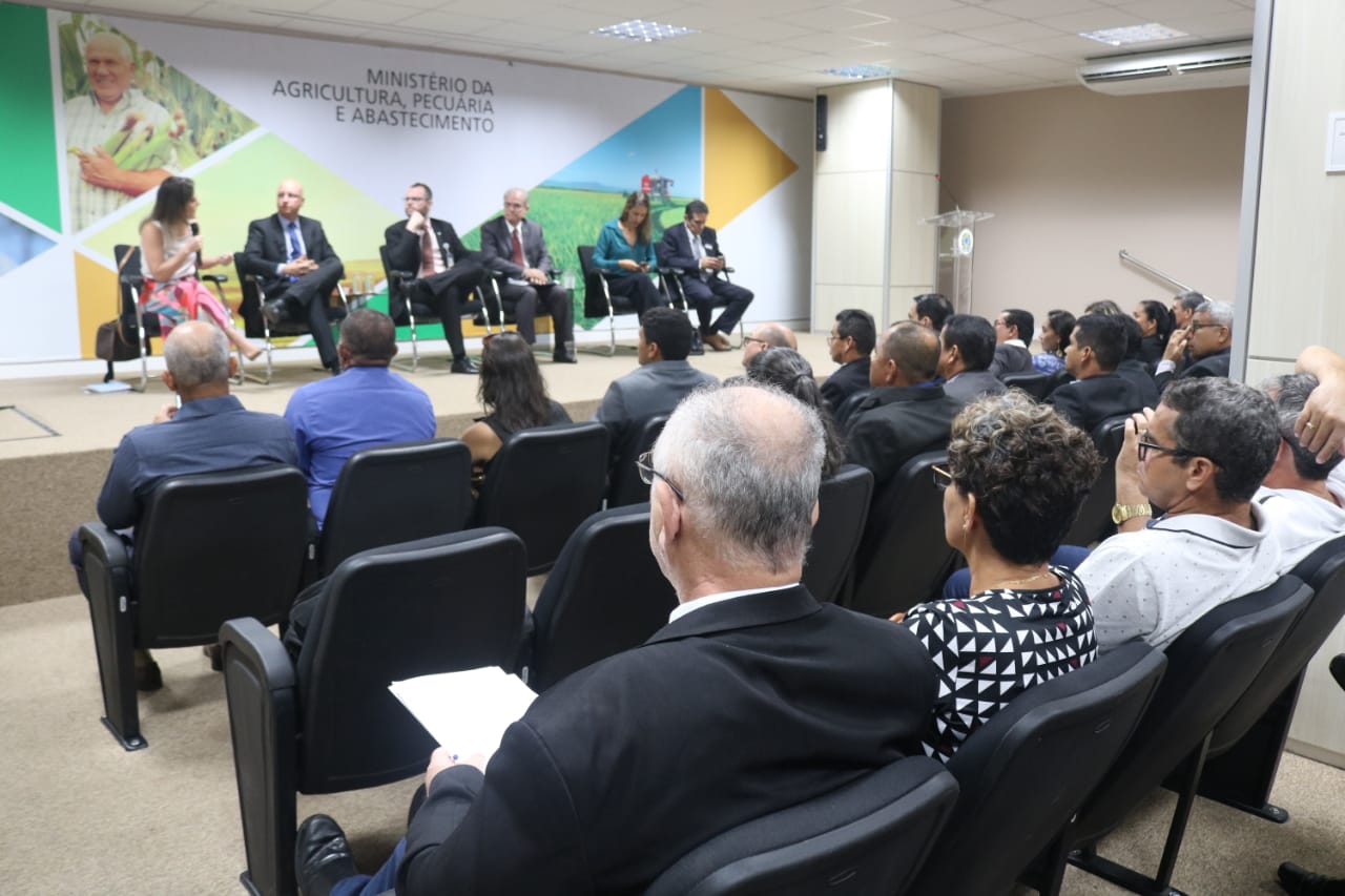 PESCADORES: Nazif participa de audiência no Ministério da Agricultura, Pecuária e Abastecimento