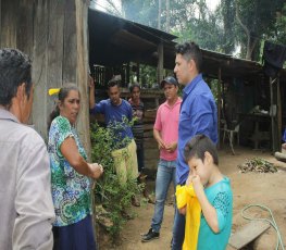 Vereadores visitam comunidade ribeirinha de Candeias