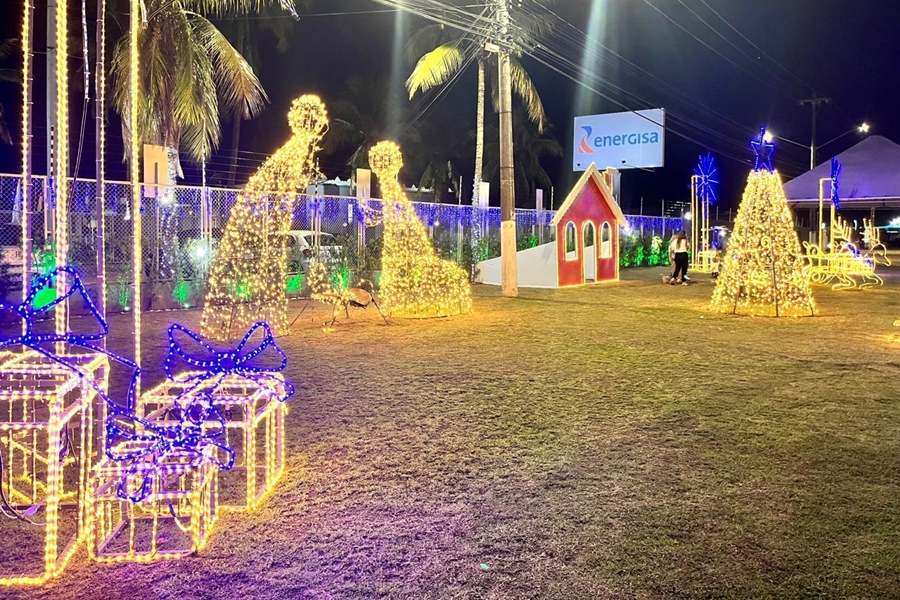 FIM DE ANO: Energisa traz a magia do Natal com espaço iluminado em Porto Velho