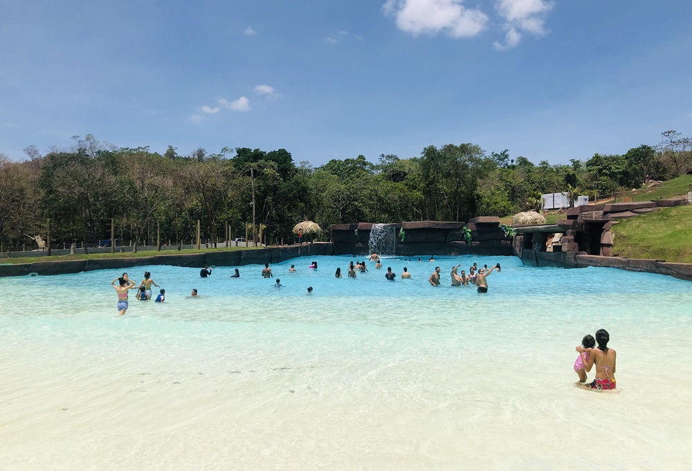 PARTIU: Excursão no feriado do servidor para o Vale das Cachoeiras e Graúna Resort