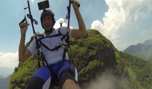 Empresário morre em queda após saltar da Pedra Bonita