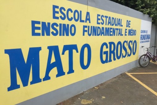 Vândalos arrombam e furtam mais uma escola 