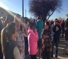 Tiroteio em escola do Novo México faz dois feridos