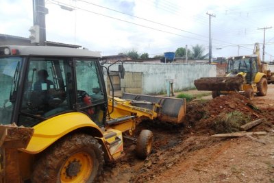 COMPROMISSO – Pedido de vereador é atendido em bairro