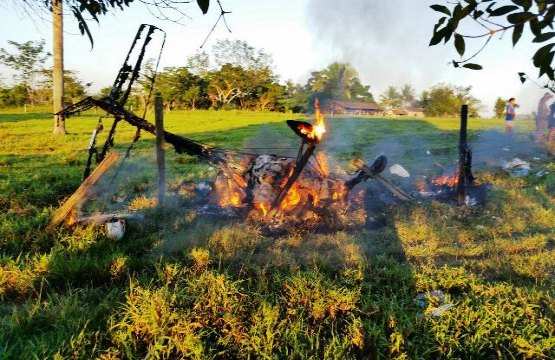 Aeronave cai em Rondônia e piloto morre carbonizado

