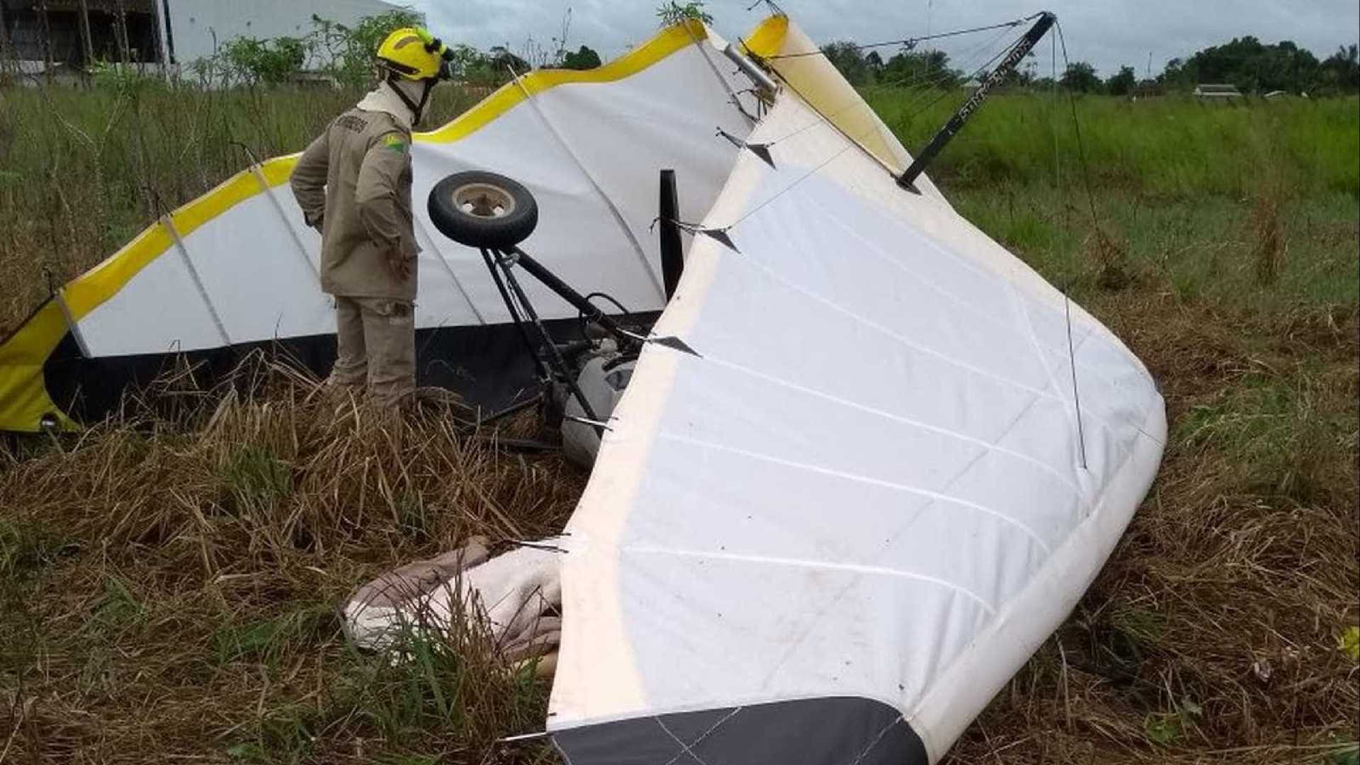 Queda de ultraleve deixa morto e ferido