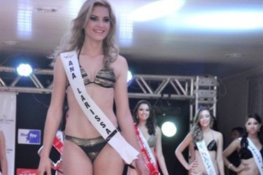 Modelo perde faixa de miss após mandar mensagens criminosas