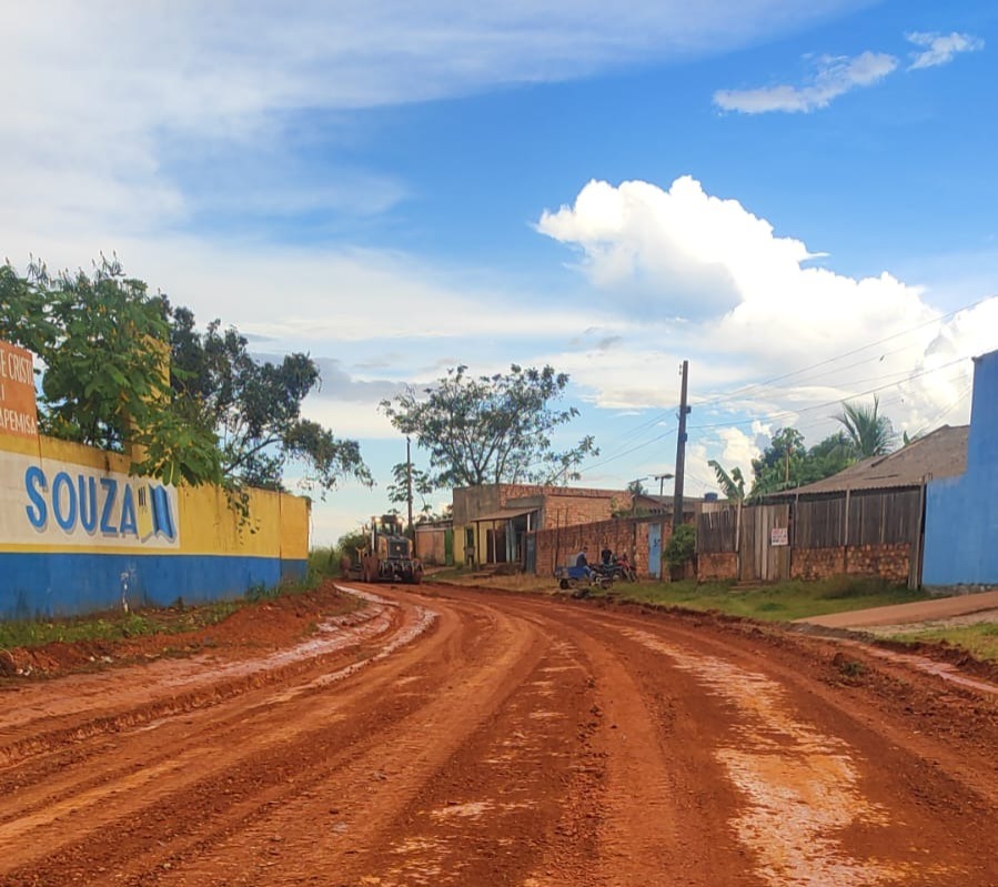 GEDEÃO NEGREIROS: Vereador solicita limpeza e encascalhamento no Bairro Porto Cristo e é atendido