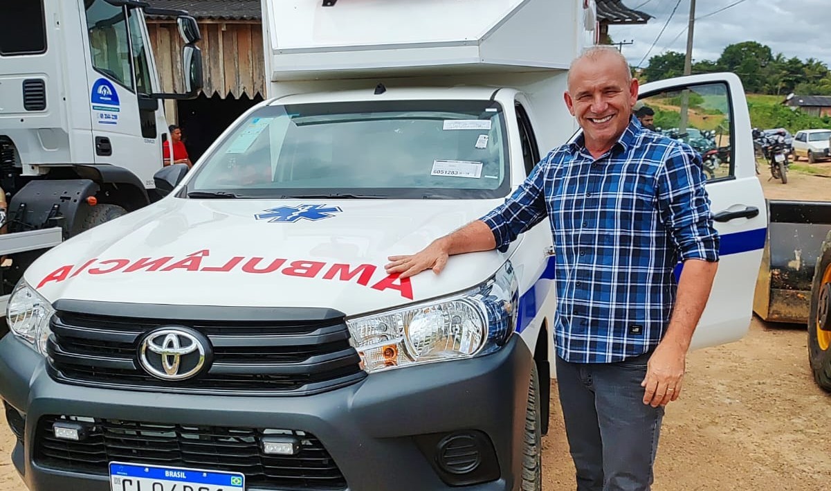 EZEQUIEL NEIVA: Nova Mamoré receberá terceira ambulância destinada pelo deputado