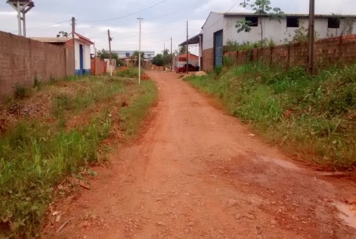 “Ninguém lembra da gente” lamenta moradora em bairro 