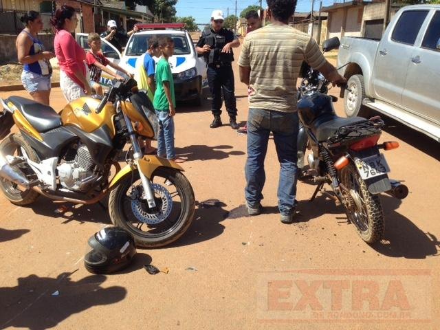 Motociclista “voa” e fica ferido em colisão entre motos