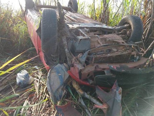 MISTÉRIO: Carro é encontrado sujo de sangue e destruído; ocupantes sumiram