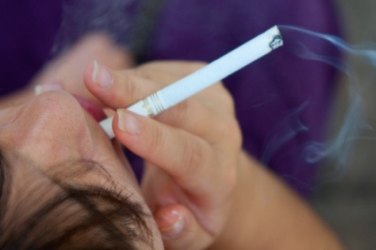 Doenças relacionadas ao tabaco matam uma pessoa a cada 6 segundos, diz OMS