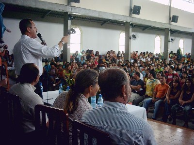 Mais de 1200 jovens comparecem ao debate das hidrelétricas - Foto