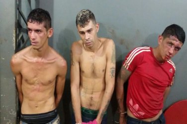 Trio é preso após roubo em comércio no centro da Capital e tiroteio com polícia