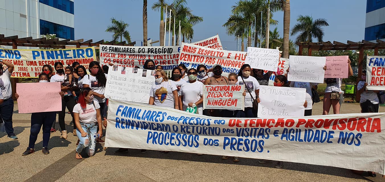 PROTESTO: Esposas de detentos cobram direito à visita durante a pandemia