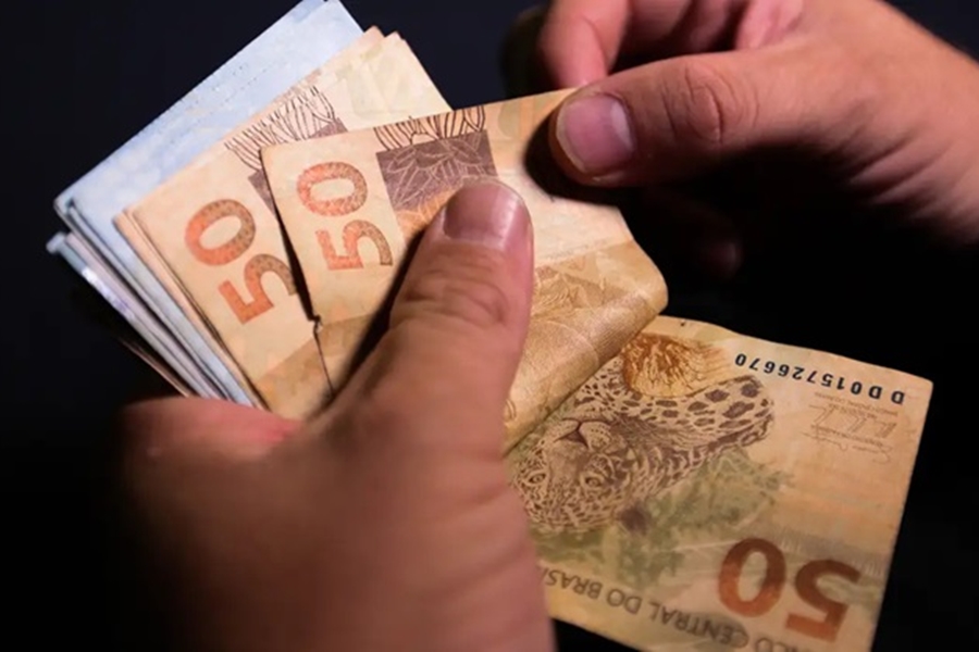 AUMENTO: Salário mínimo previsto na LDO será de R$ 1.502 em 2025