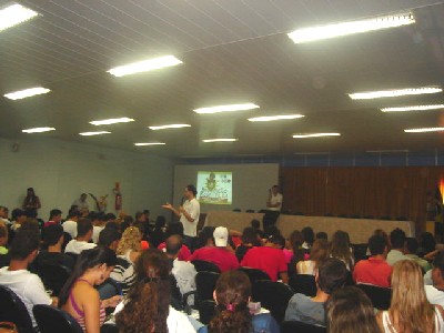 Doutores Cidadãos visitam as instalações da São Lucas