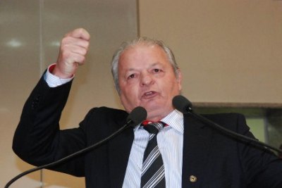 Deputado reclama na ALE que quererem acabar com o FEFA