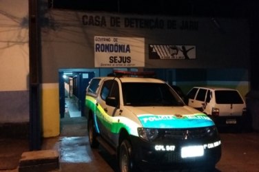 Após troca de cela, preso foge de presídio público 