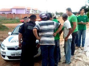 Assaltante leva R$ 15 mil de mestre de obras 