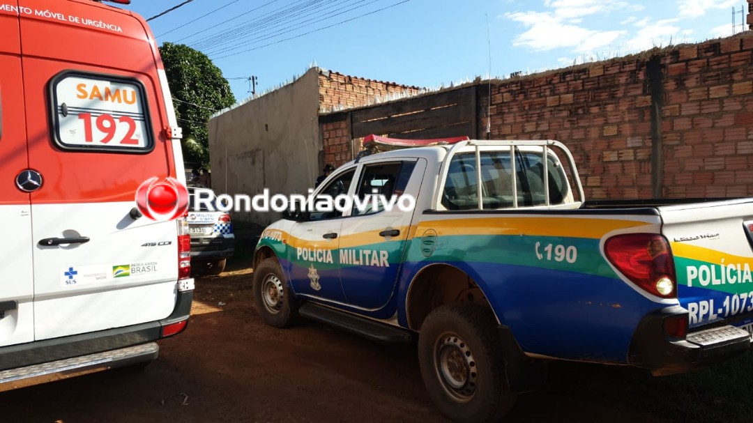 URGENTE: Homem é executado a tiros na frente da filha dentro de residência 