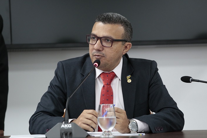 PLANTÃO: Deputado Alex Silva pede que Delegacia da Mulher funcione 24 horas