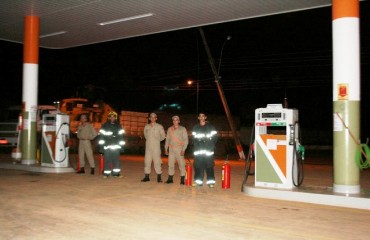 Ação preventiva do Corpo de Bombeiros evita possível incêndio em posto de gasolina