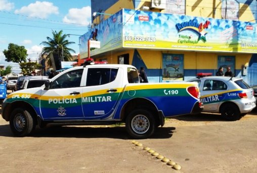 Sargento Gusmão sofre atentado a tiros no centro da cidade