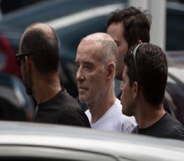 Eike Batista está sendo ameaçado por bandidos em Bangu