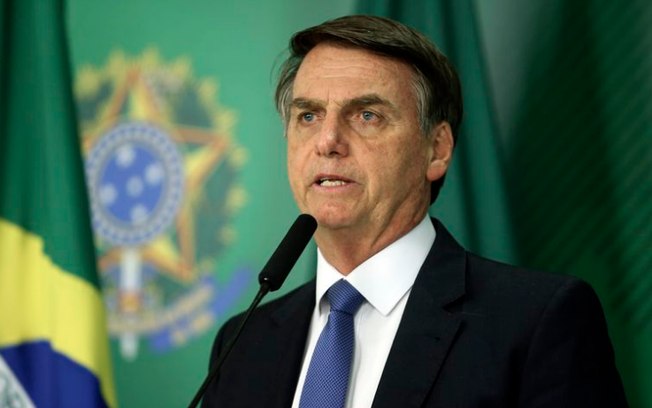 NO COMANDO: Bolsonaro reassume presidência, mas não recebe autoridades hoje