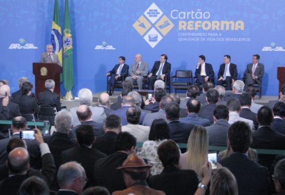 Lançado cartão que visa aquecimento da economia com a reforma de residências