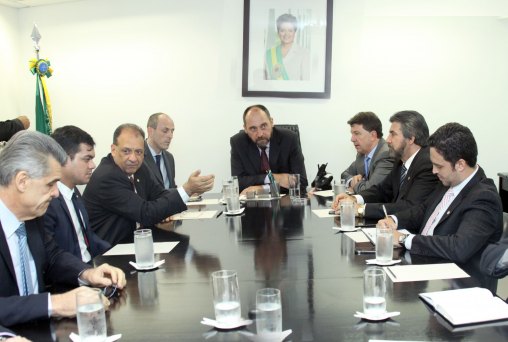 Senador Valdir Raupp discute na AGU sobre regime previdenciário 