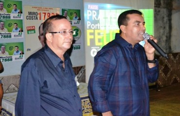 ELEIÇÕES 2012 - Lindomar Garçon e Miro Costa reúnem moradores do Nova Floresta