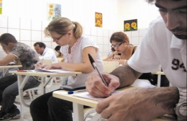 EMPREGO - Concursos com inscrições abertas reúnem 12,5 mil vagas; em RO Sesau e Seduc oferecem oportunidades