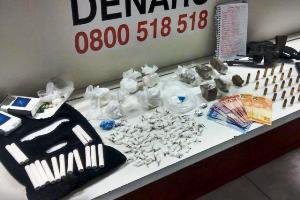 Polícia prende traficante que misturava cocaína e giz